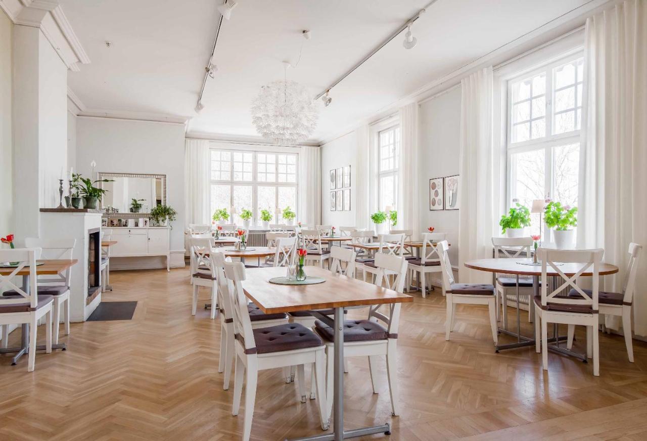 Wij Traedgardar Hotel Ockelbo Ngoại thất bức ảnh
